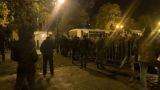В Абхазии оппозиция штурмует здание парламента