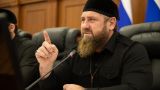 Песков: Употреблять слова «пособники террористов» — право Кадырова