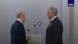 Путин наградил Володина за доблестный труд