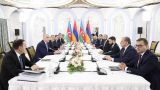 Франция поддержала инициативу Казахстана по армяно-азербайджанскому урегулированию