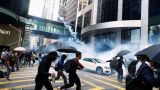 Китай добивается контроля над Гонконгом вопреки протестам населения