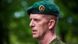 Эстонские солдаты, уволенные за нежелание вакцинироваться, обратились в суд
