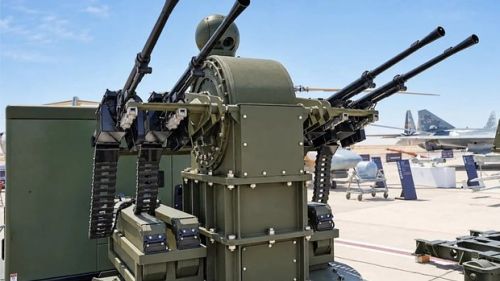 Армия России приняла на боевое дежурство антидроновую систему ТКБ-1167