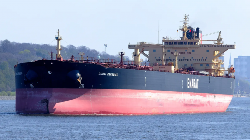 Хуситы не поверили, что танкер везет российскую нефть: по судну ударили ракетами