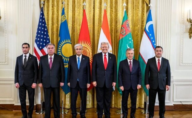 Ода Трампу: президенты стран Центральной Азии хором восхваляют главу Белого дома