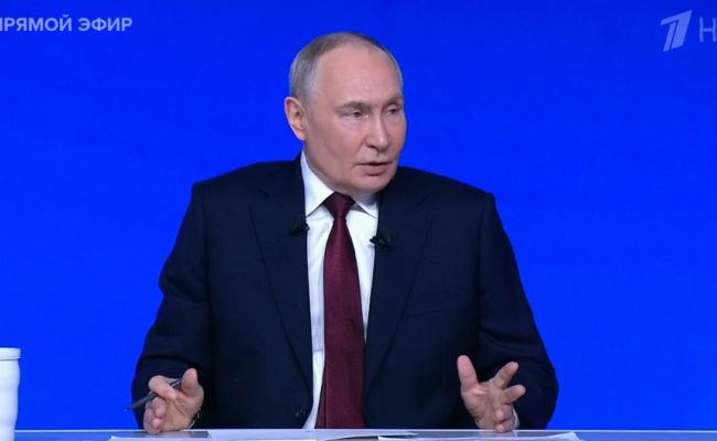 Путин: Про деньги ни с кем разговаривать по телефону не надо — идите в банк Путин: Про деньги ни с кем разговаривать по телефону не надо — идите в банк