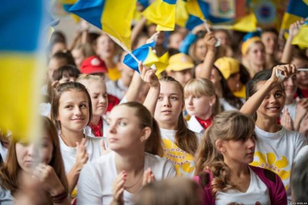 Украина: продать всё — не заплатить ни гривны