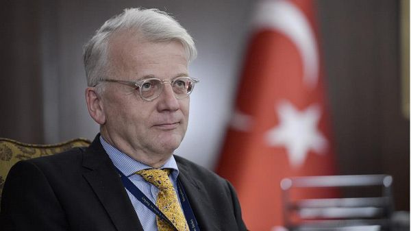 МИД Турции вызвал представителя ЕС из-за слов о соглашении по мигрантам