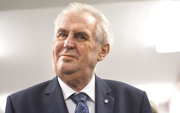 Zeman: Novichok was produced, tested, destroyed in ČR