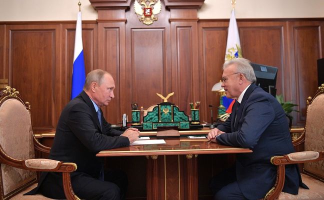 Руководство Красноярского края ушло в отставку Руководство Красноярского края ушло в отставку