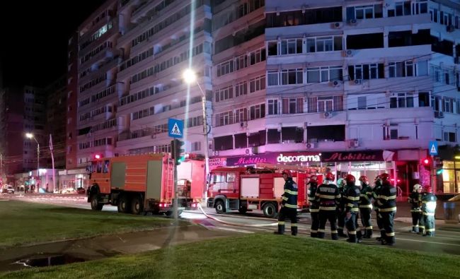IGSU: В румынском городе Галац беспилотник попал в жилую многоэтажку, двое пострадали IGSU: В румынском городе Галац беспилотник попал в жилую многоэтажку, двое пострадали