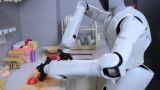 Дожили: В 2027-м китайцам бесплатно раздадут гуманоидных роботов-домохозяек — SCMP