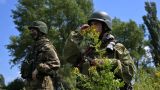 Диверсантов отбросили артиллерийским огнëм: ФСБ представила подробности боя с ДРГ