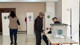 The elections of the President of Moldova are recognized as having taken place, the referendum is in question