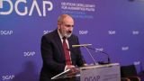 Пашинян связал в Берлине рост армянской экономики с российскими релокантами