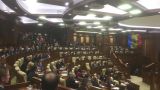 Первое заседание молдавского парламента так и не стало учредительным