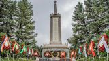 В Китае возложили венки к памятнику советским и монгольским воинам