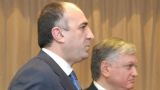 Минские посредники выслушали жалобы глав МИД Армении и Азербайджана