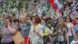 “We want to Russia!”: Donetsk celebrates second anniversary of its independence