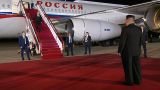 Владимира Путина в аэропорту Пхеньяна встретил Ким Чен Ын — видео