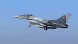 Нидерланды отложили поставку F-16 Украине до 2024 года