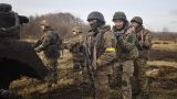 ВСУ спешились и пошли минными полями: Киев поведал о проблемах контрнаступа