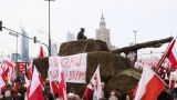 Польские фермеры пригнали в Варшаву «Агро-Абрамс» из навоза