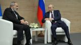 Пашинян предложил Путину обсудить гуманитарный кризис в Карабахе