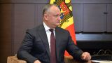 В молдавское правительство министры входят через черный вход — Додон