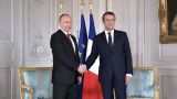 В Версальском дворце проходит встреча президентов России и Франции