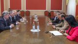 Лидер «бархатной революции» в Армении провёл встречу с делегацией Госдумы
