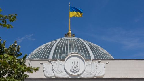 ВСУ ухи просят: Киев промотал западные деньги и полез в карман к рядовым украинцам
