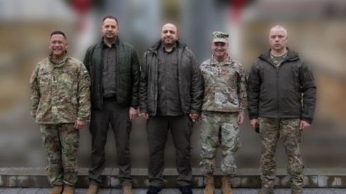 Нажрался до посинения, ударился головой: детали визита генерала армии США в Киев