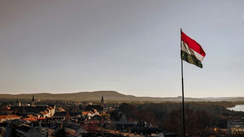 Украина воет с Россией сама за себя, а не за Европу — Балаш Орбан