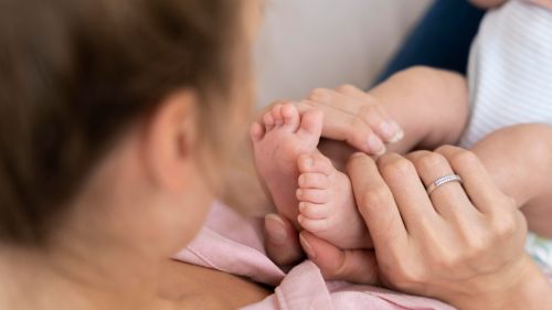 Russians pointed out the age limit for the birth of a child