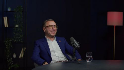 Российский артист описал «богатую» Ниццу словами «я что-то в России такого не видел»