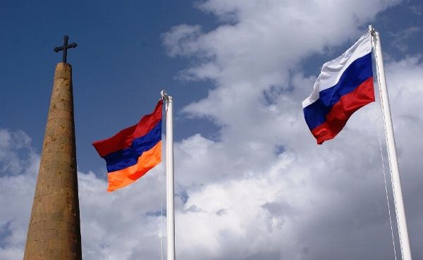 От Армении не отворачиваемся, из региона не уходим — российский посол