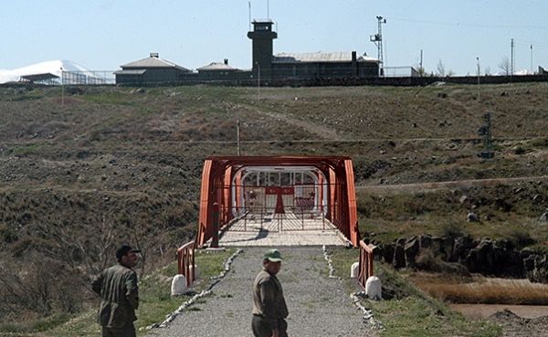 Армения и Турция откроют сухопутную границу для граждан третьих стран