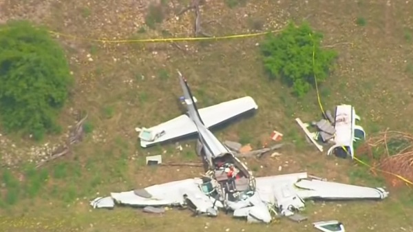 Четыре человека погибли при крушении самолета в Техасе