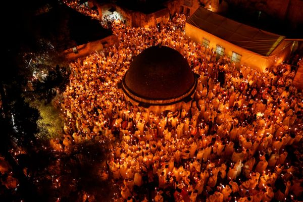 Greek Journalist Dimitris Alikakos Investigates Ritual of Holy Fire in Jerusalem – Court Case Ensues