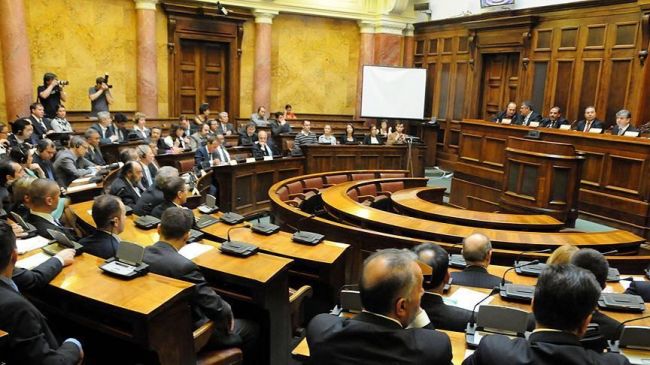 Парламент Сербии утвердил состав нового правительства