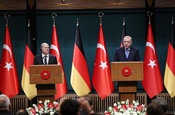 German Chancellor Olaf Scholz Calls Erdogan’s Accusations Against Israel ‘Absurd’ Ahead of Berlin Visit