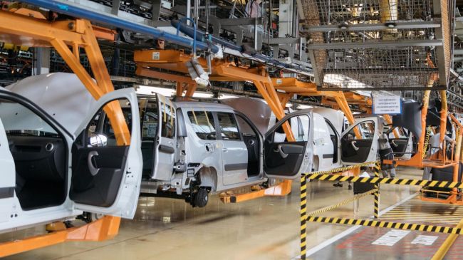 Title: “AvtoVAZ President Maxim Sokolov guarantees price stability for budget-friendly Lada Granta model”