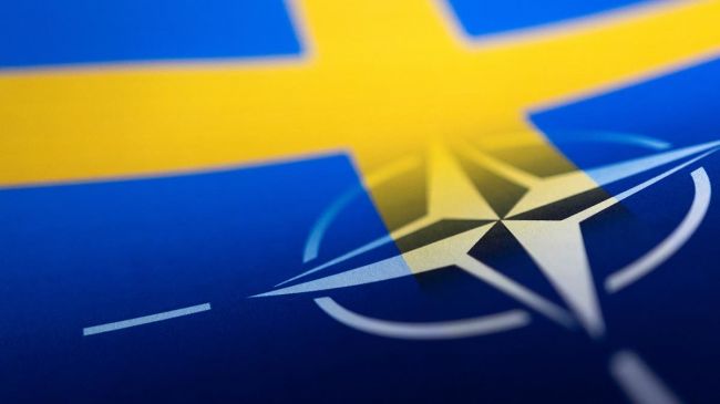 Швеция не намерена размещать у себя ядерное оружие после вступления в НАТО